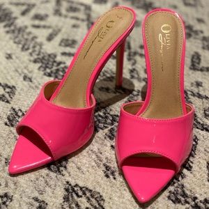 Hot Pink Heels